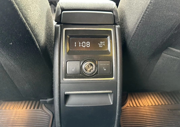 Skoda Superb cena 39999 przebieg: 173500, rok produkcji 2012 z Wrocław małe 172